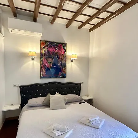 Feriehus Babuino Luxury - Piazza Di Spagna Rom